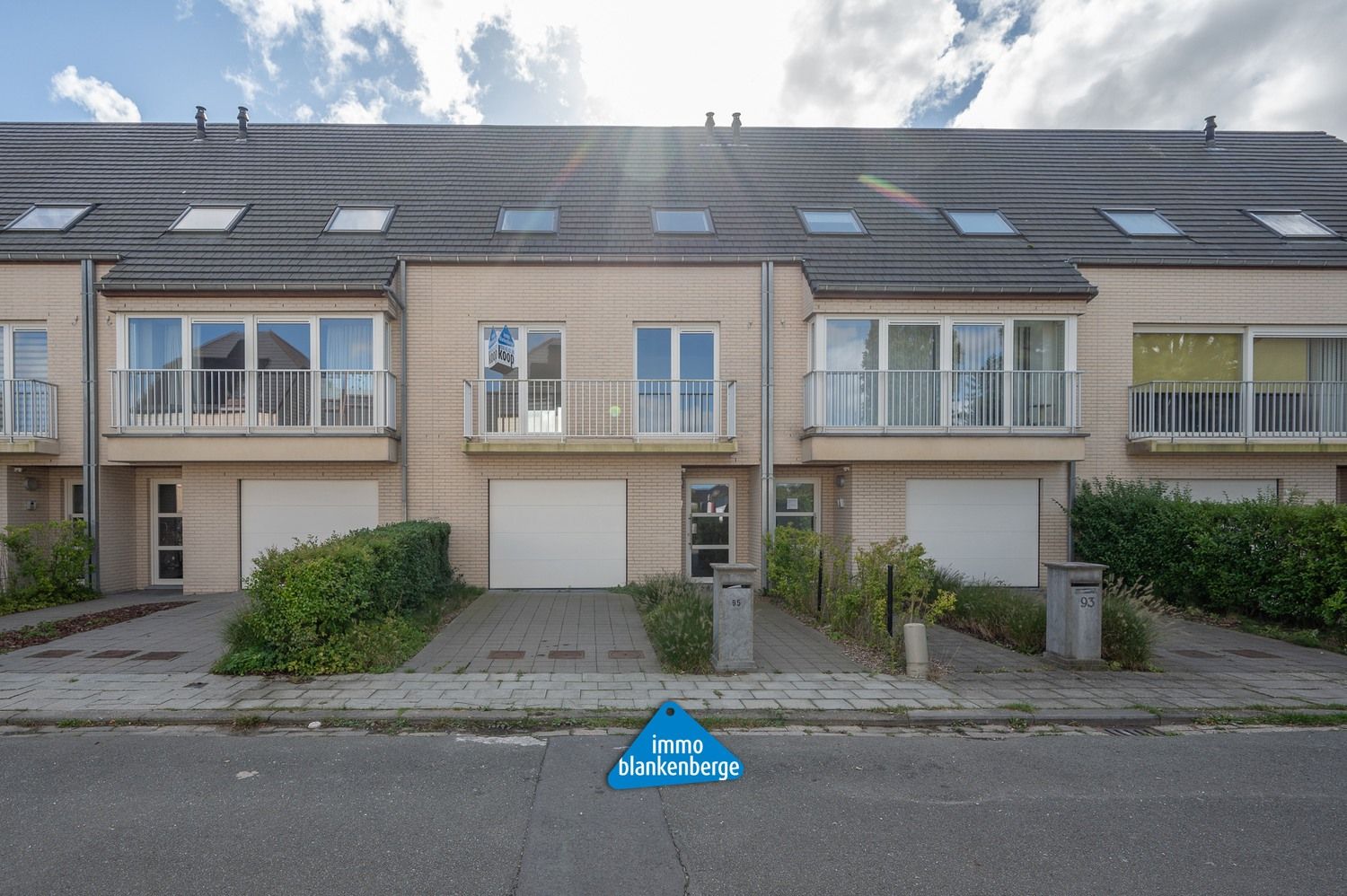 Bel-etage met een Lichtrijke Leefruimte, Grote Garage en een Zuidgerichte Tuin foto 27