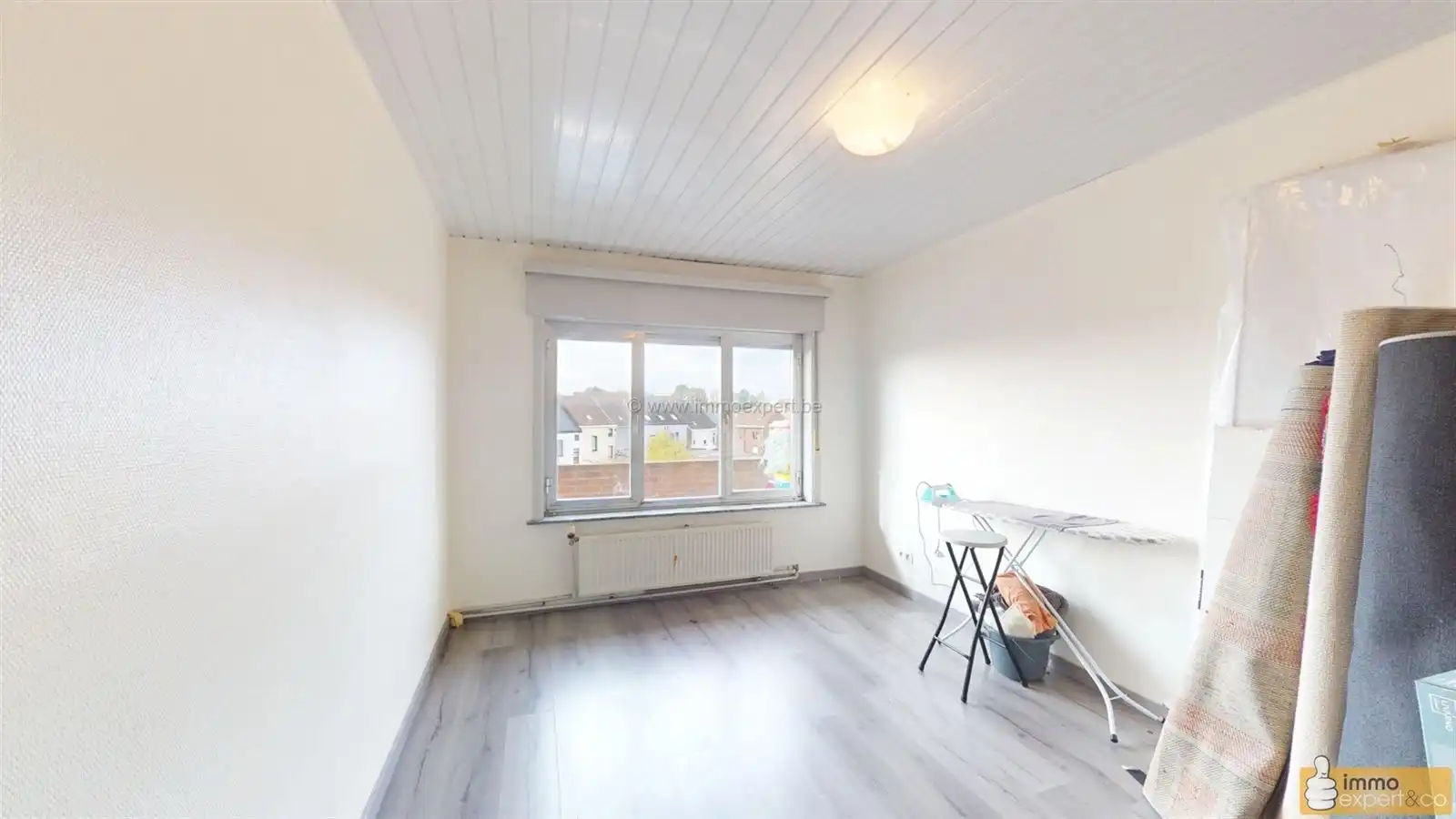 DENDERLEEUW: 2 slpk app. nabij treinstation foto 9