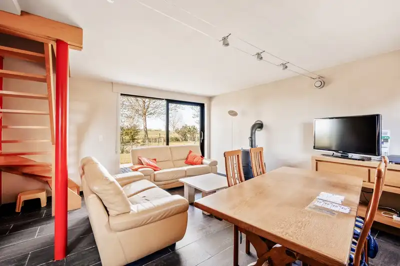 Landelijke woning te Alveringem, vergund voor residentieel wonen met plattelandstoerisme foto 10