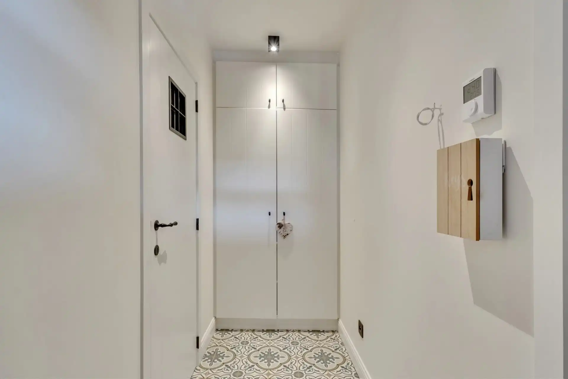Gerenoveerde gezinswoning met 3 ruime slaapkamers foto 23