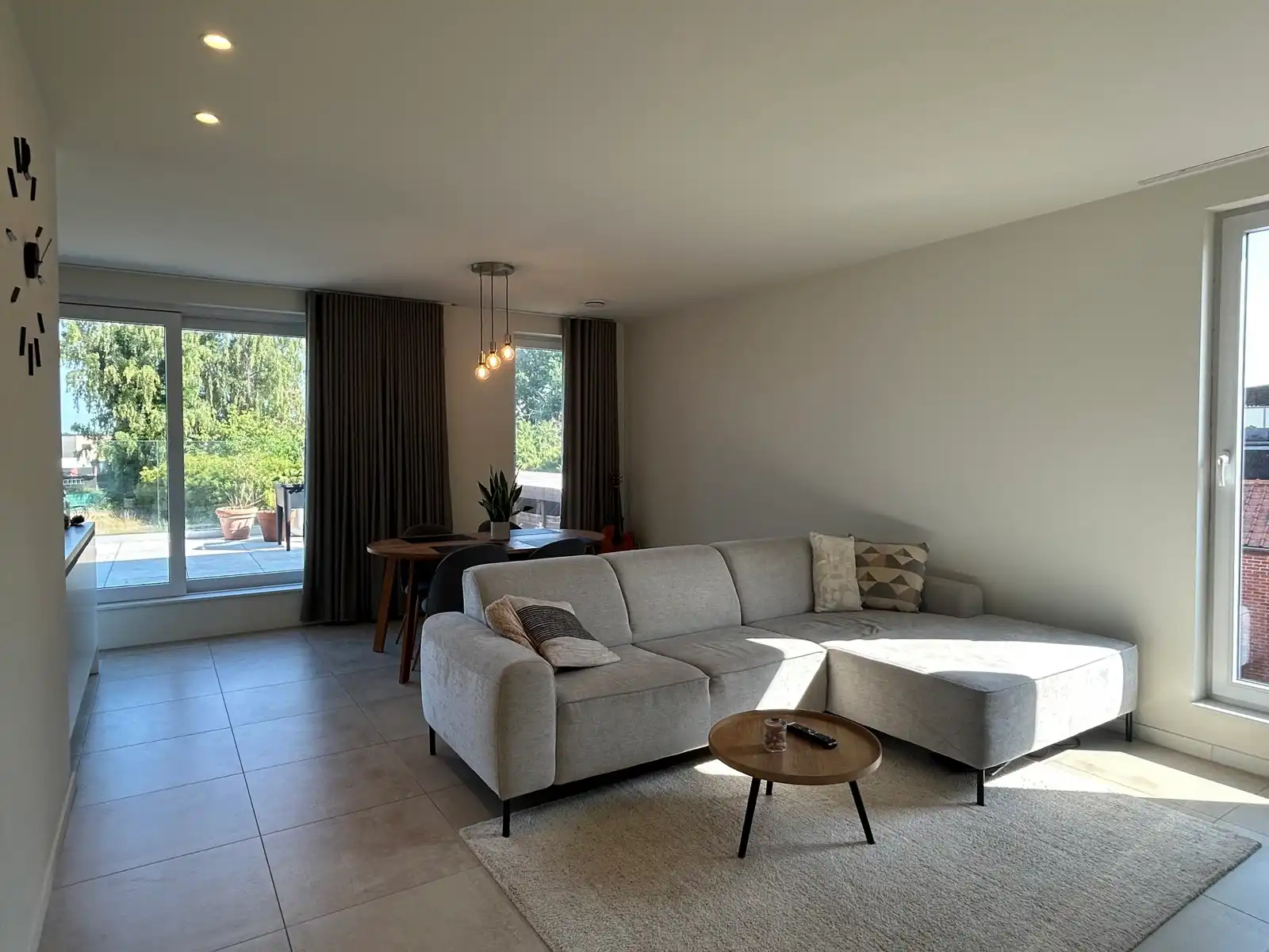 Appartement te huur foto 9