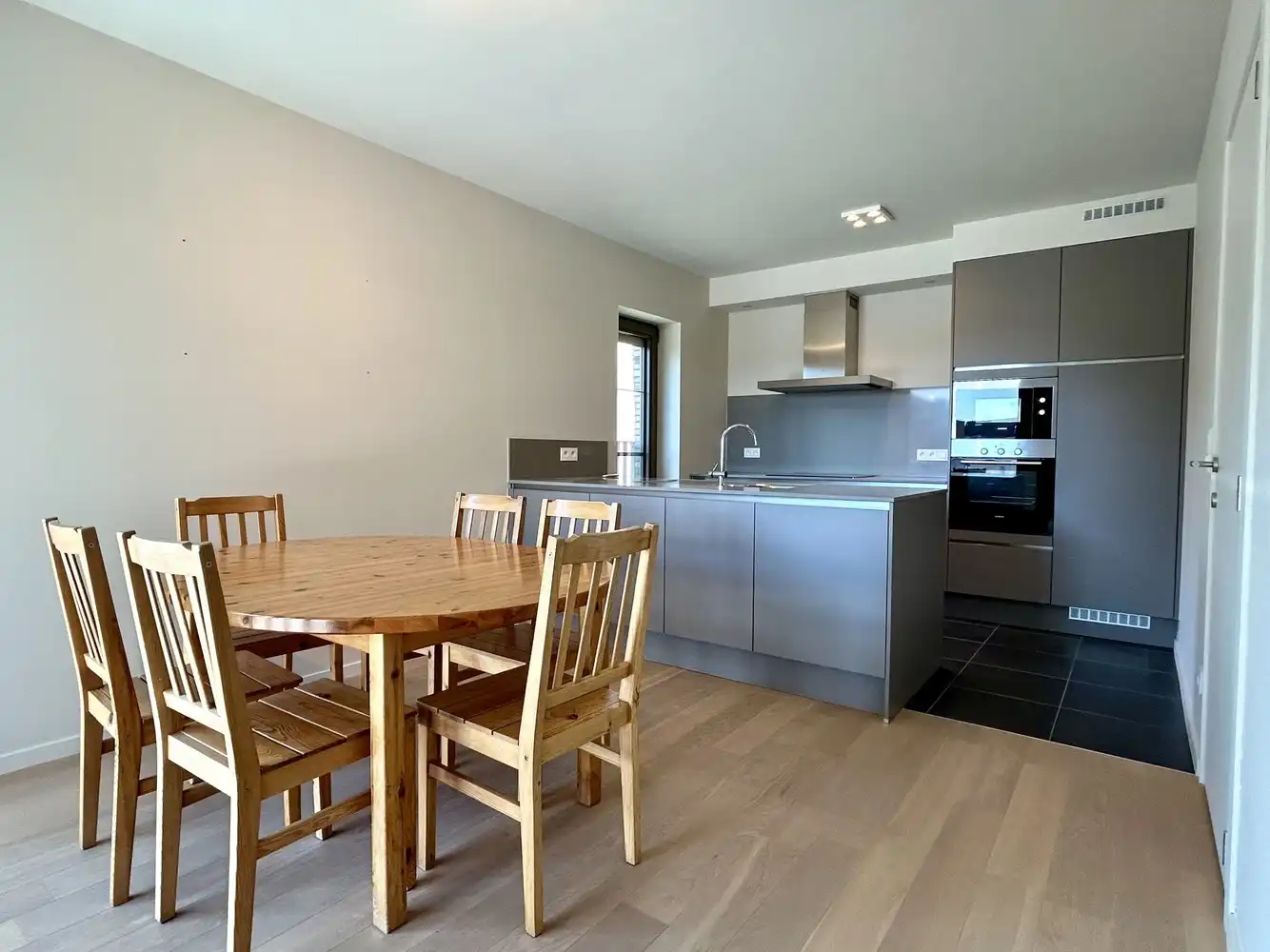High-end appartement met EPC-label A in het gegeerde Refugehof – centrum Leuven foto 5