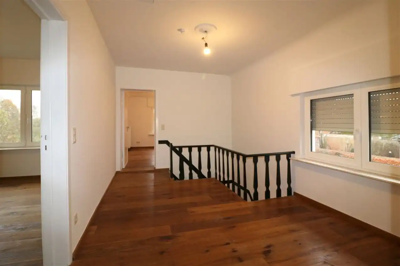 Villawoning, nabij station, 3 slpk., mooie omgeving, instapklaar foto 23