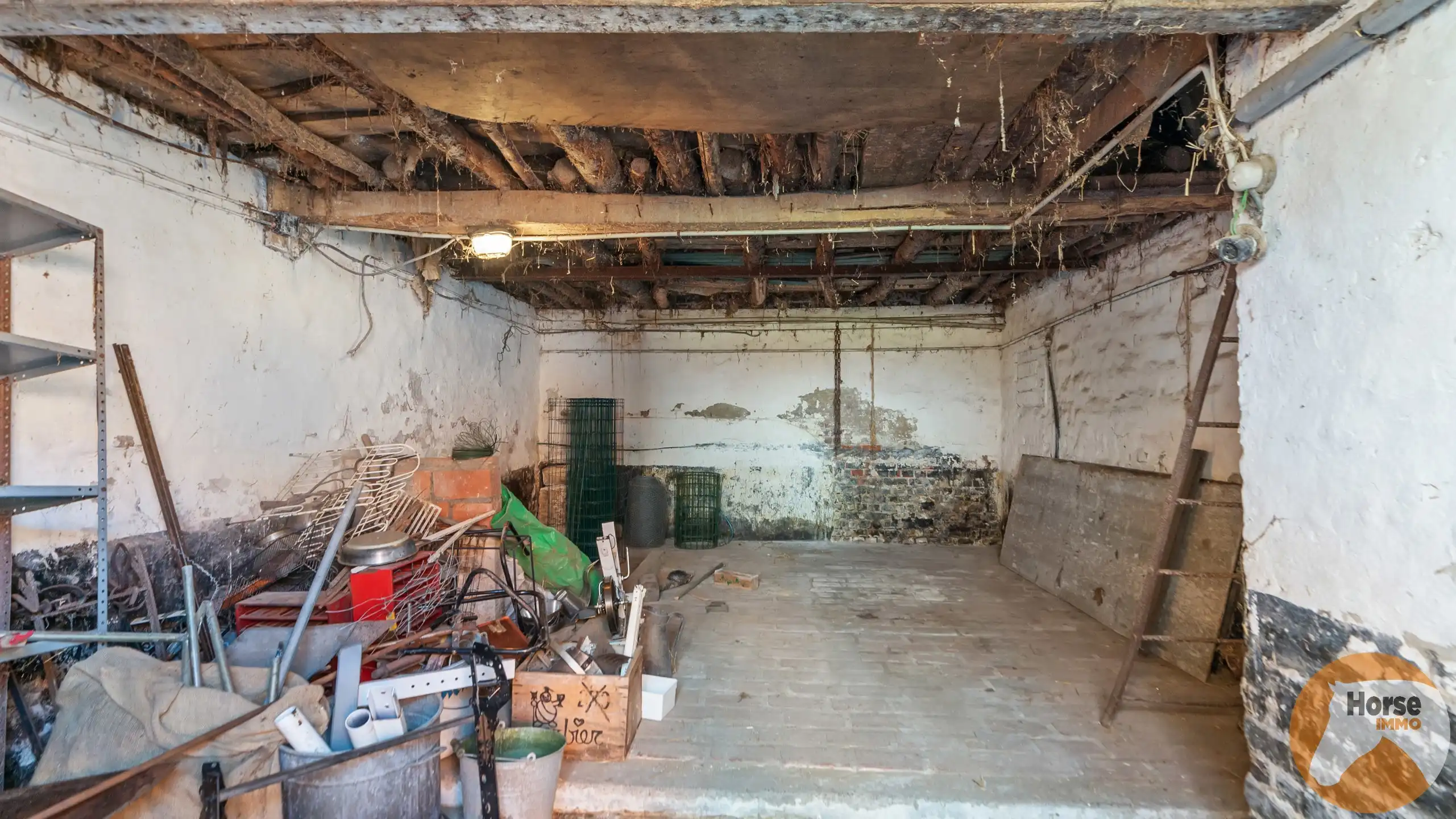 TORHOUT - Landelijk gelegen te renoveren langgevelwoning foto 22
