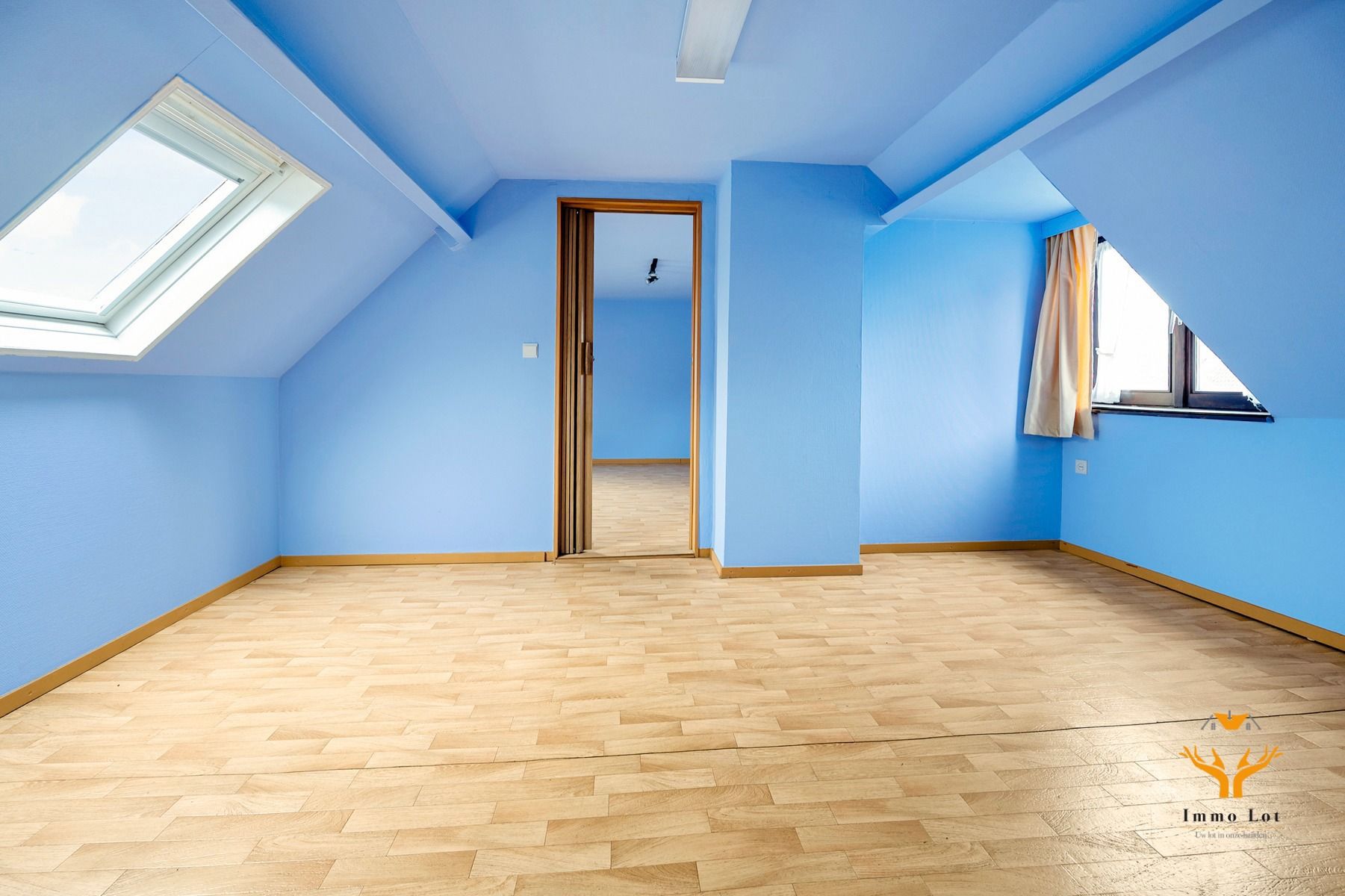 Te renoveren woning met tuin in rustige buurt foto 11