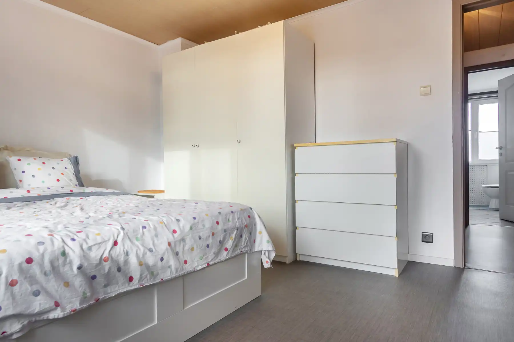 Woning met 3 slaapkamrs, inpandige garage en Z-gerichte tuin foto 20