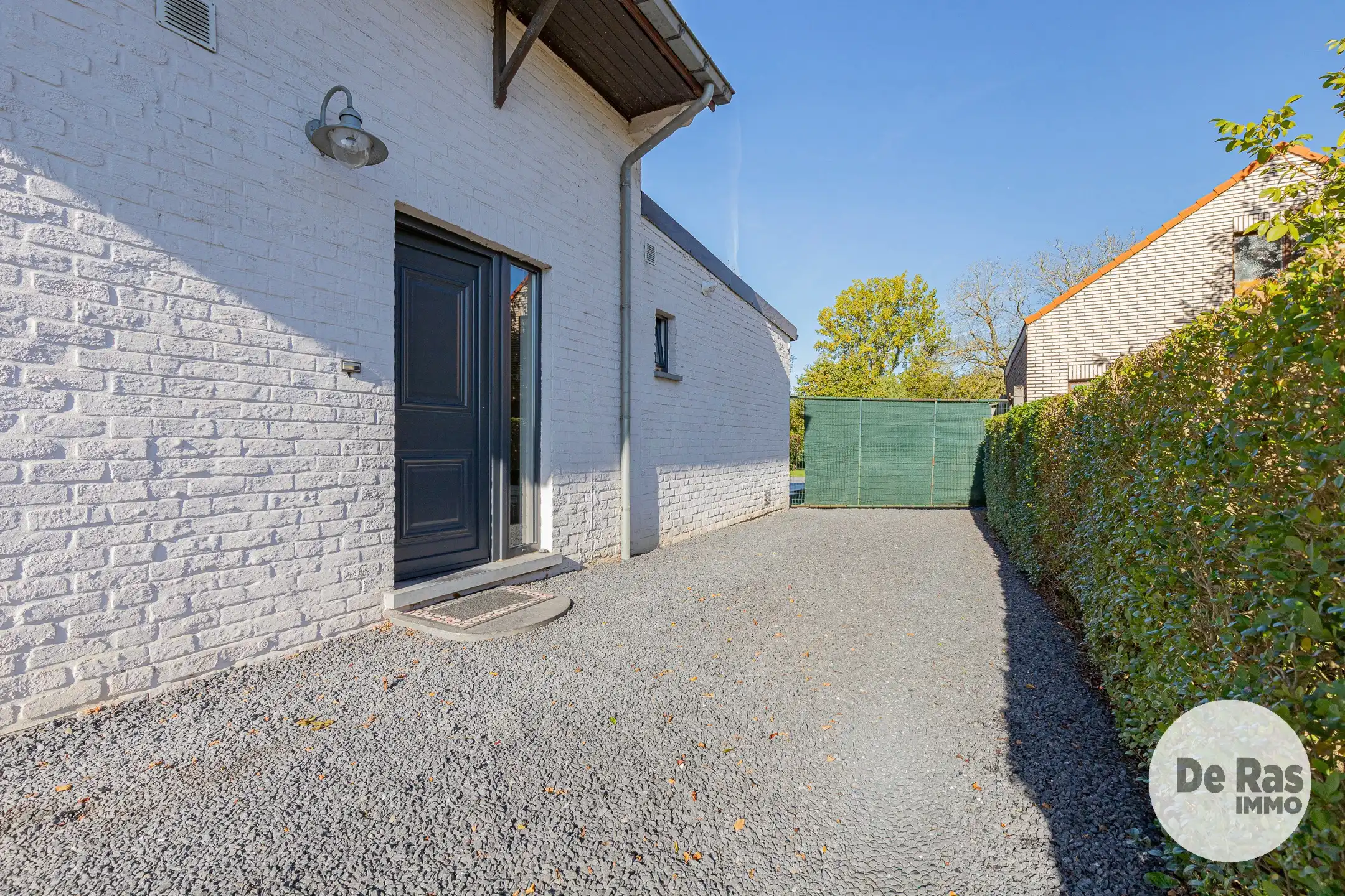HAALTERT- Karaktervolle woning met 4 slpk. en prachtige tuin foto 4
