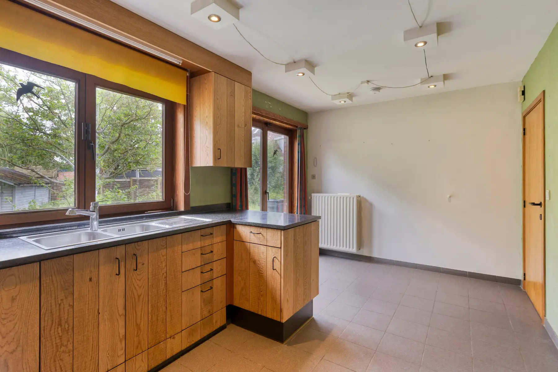 HOB op rustige ligging met 4 slaapkamers en EPC B foto 9