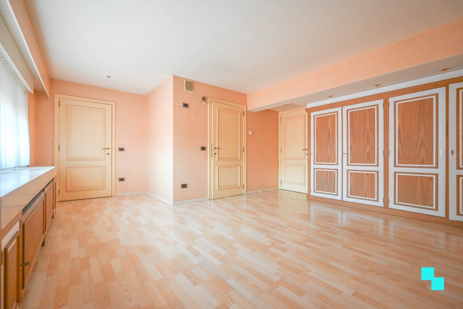 Karaktervol landhuis met landelijke verzichten foto 12