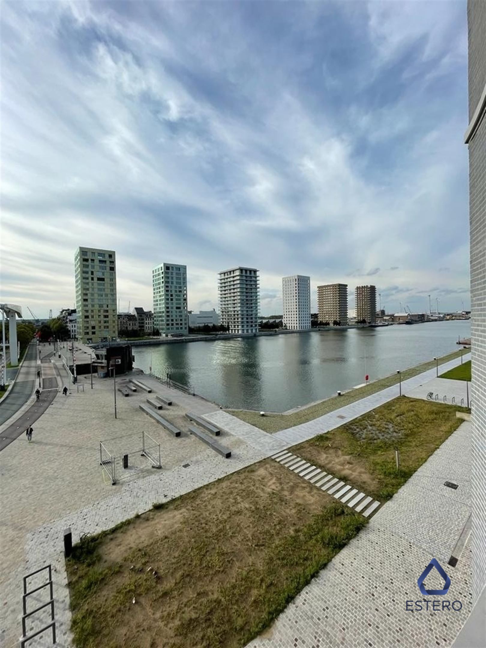 Nieuwbouwappartement met uitzicht op het Eilandje foto 10