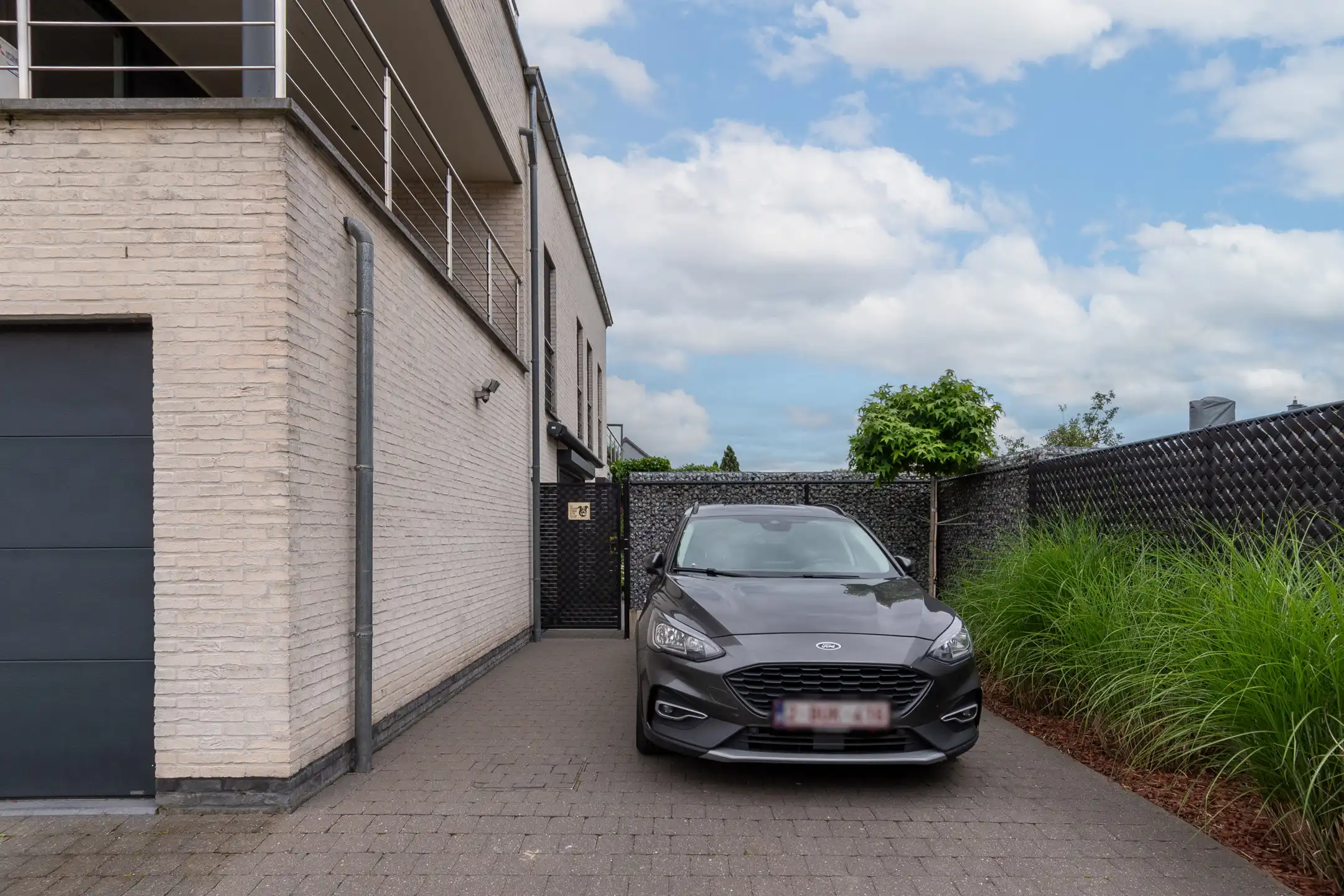 Prachtig GLVLappartement met tuin & 2 autostaanplaatsen foto 25