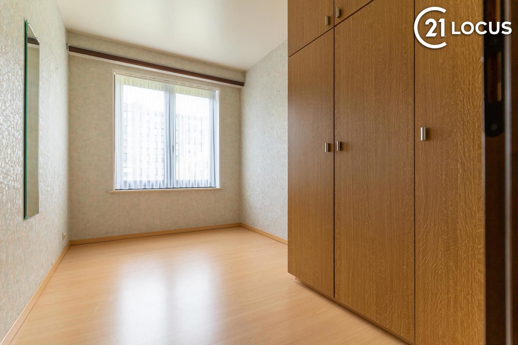 Zeer ruim appartement (132m²) met dubbele garage te huur ! foto 15