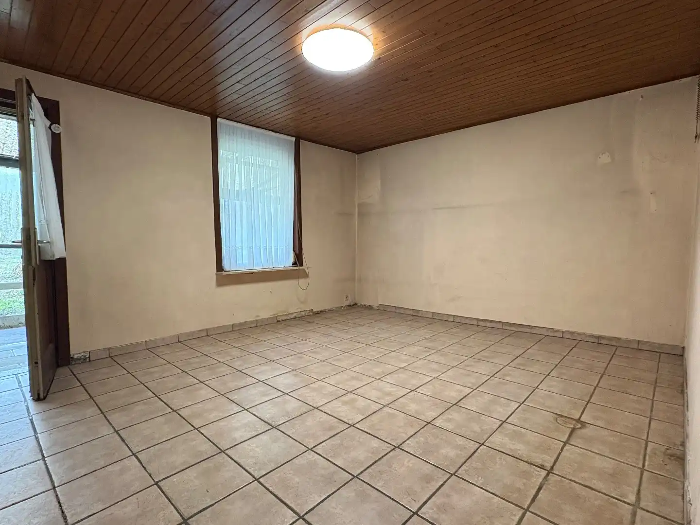 Te renoveren woning te koop aan De Gavers te Harelbeke! TOP ligging!  foto 6