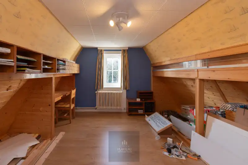 Grote villa op 1533m² gelegen centraal in de Simli-wijk te Nieuwpoort-Bad. foto 31