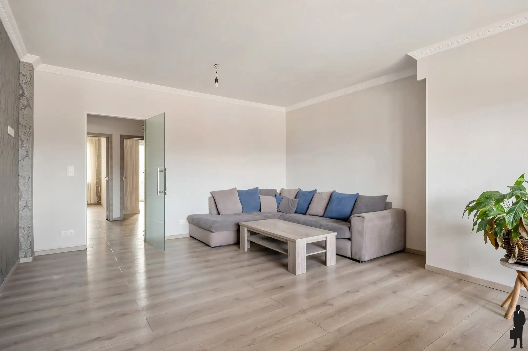 Lichtrijk appartement op toplocatie in Deurne! foto 4