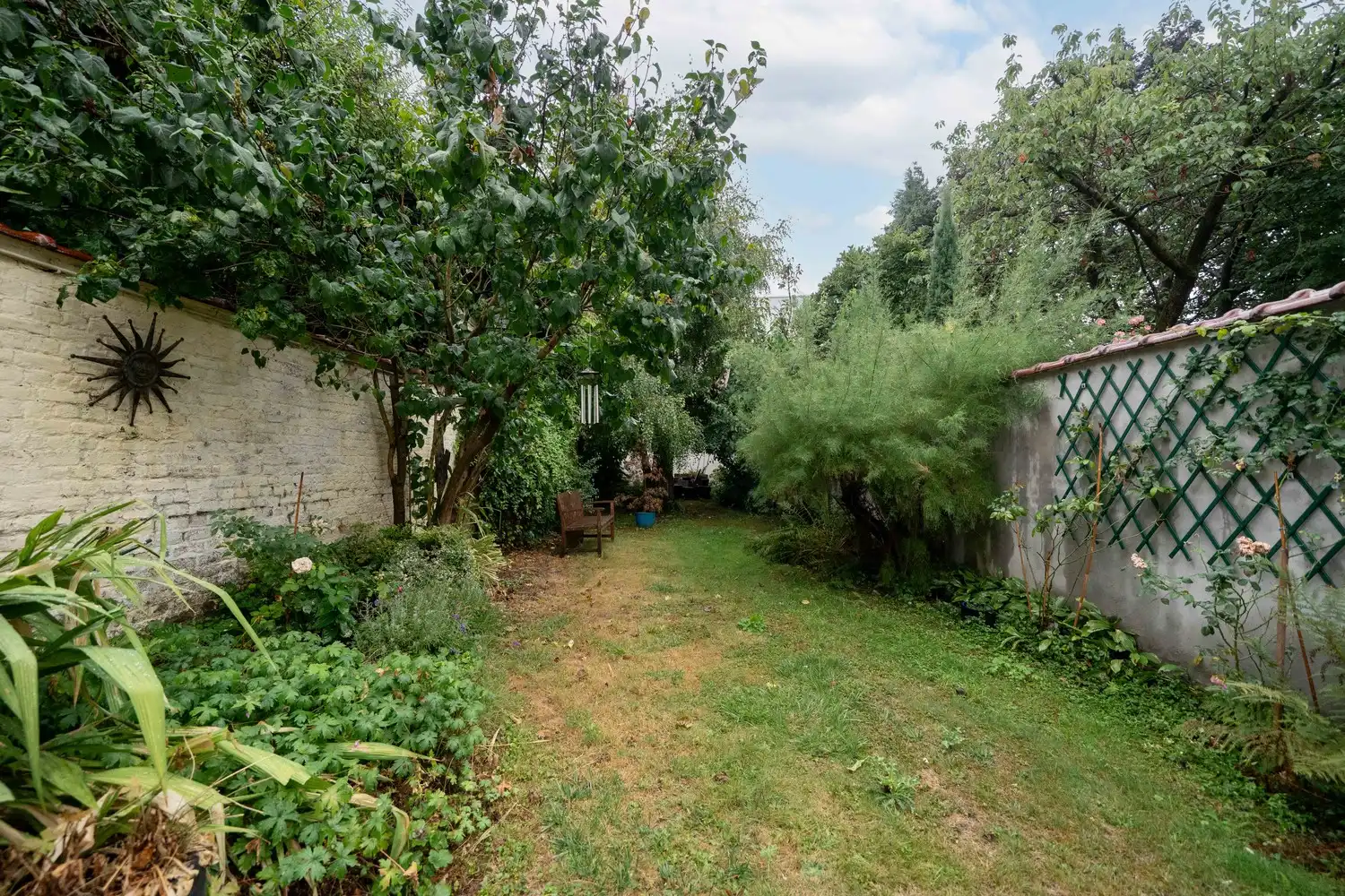 Prachtig Herenhuis met grote tuin foto 4