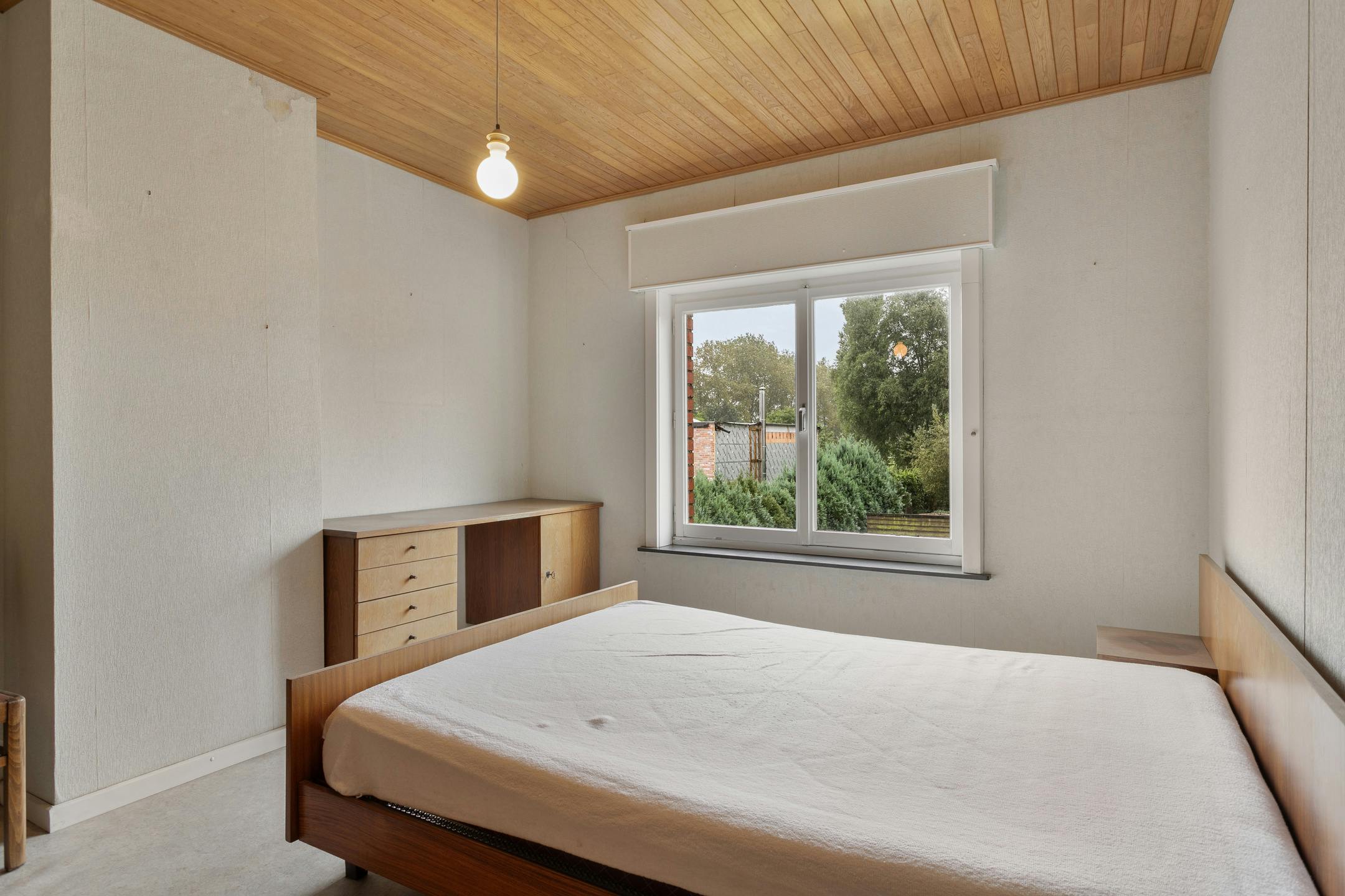 Vrijstaand huis met 3 slaapkamers en 1.675m² grond te Sijsele foto 13