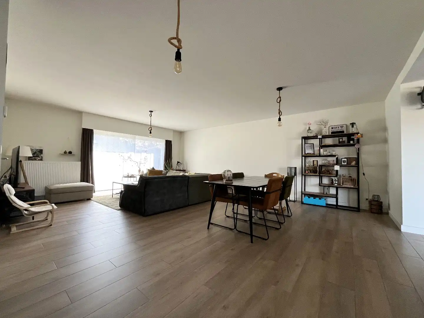 Charmante woning in groene woonomgeving foto 3