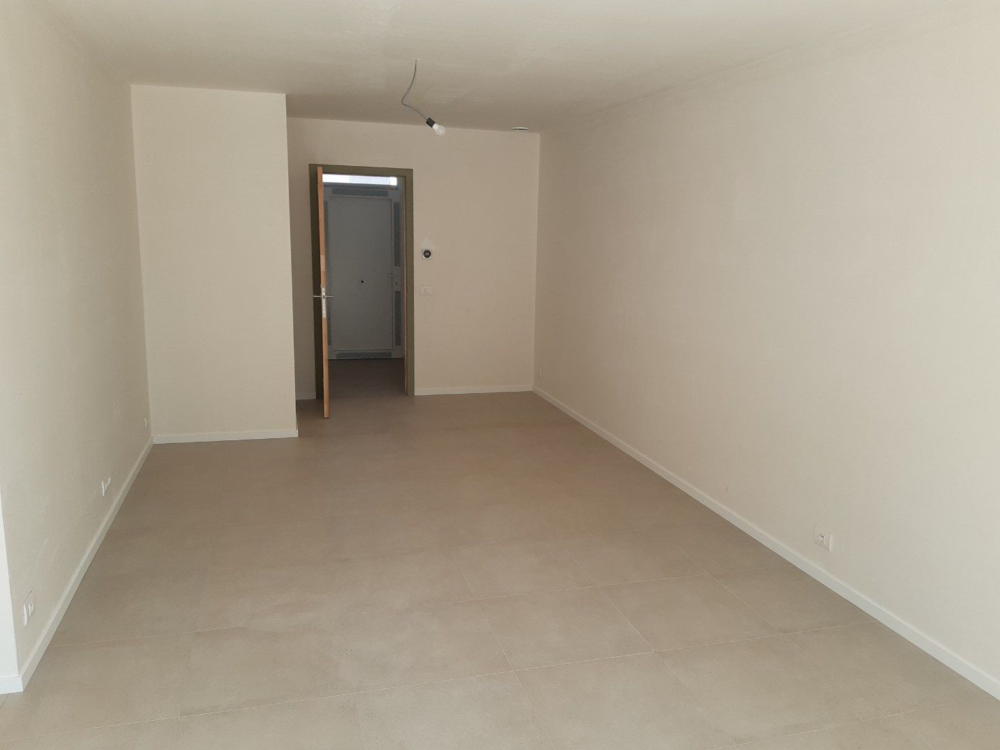 Ruim, stijlvol wonen. foto 4