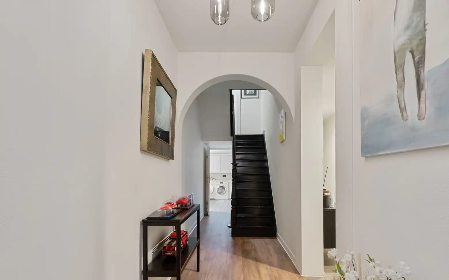Unieke eigendom waar wonen en ondernemen samenkomen foto 2