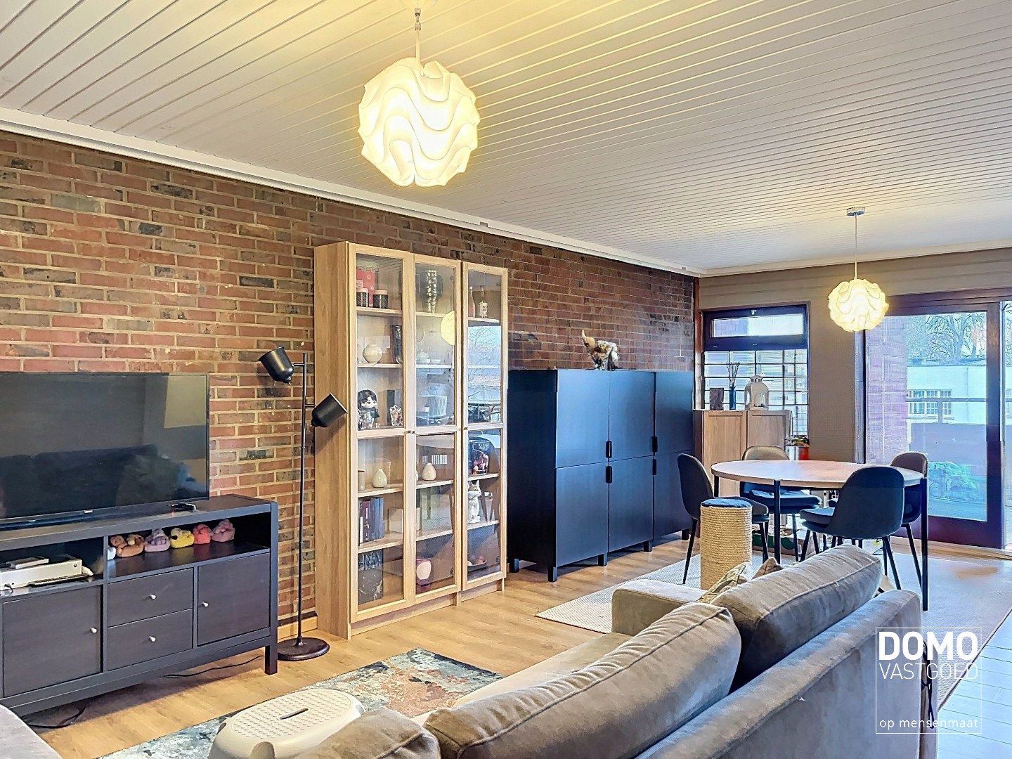 APPARTEMENT MET TERRAS IN HET CENTRUM VAN KERMT foto 3