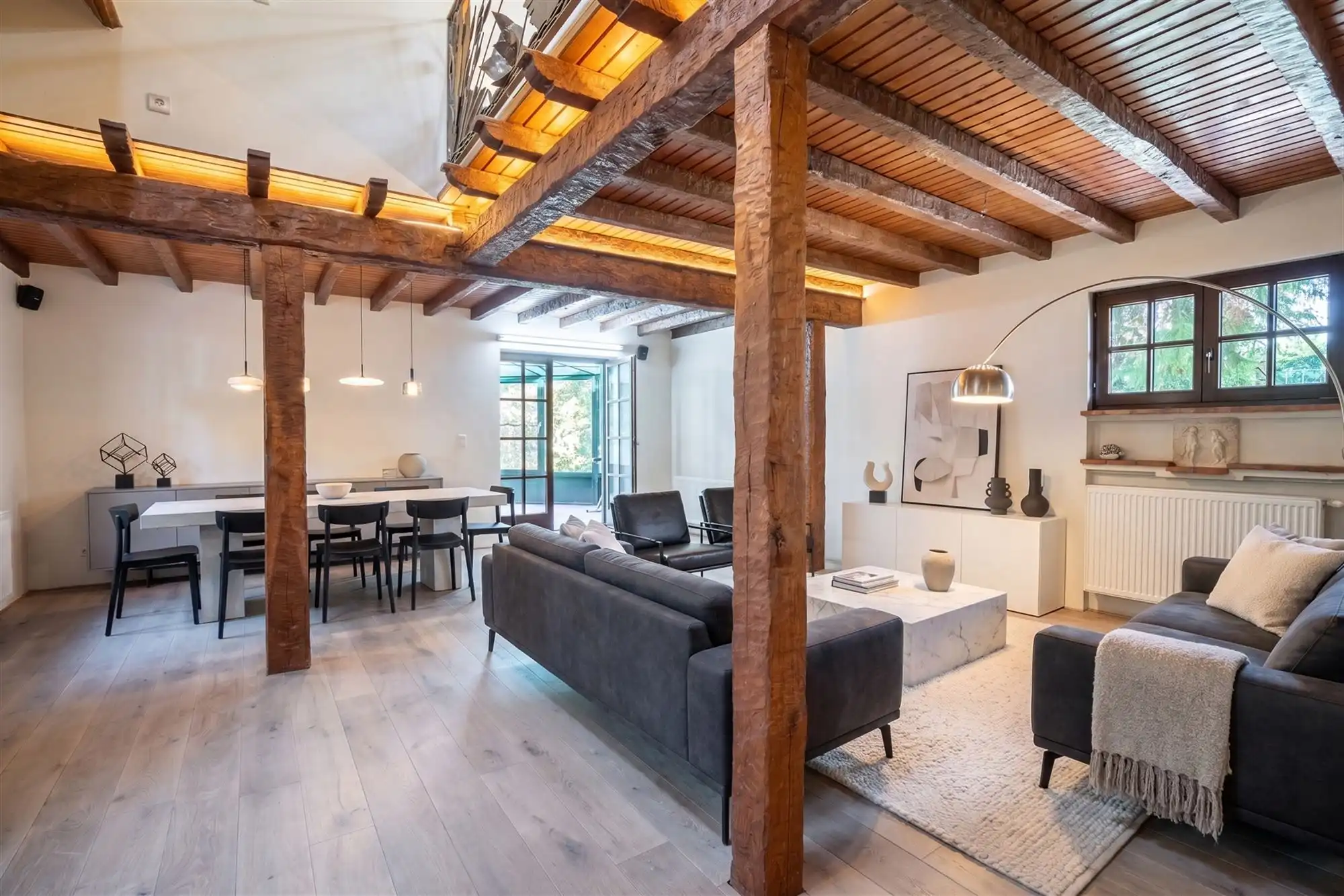 Unieke hoeve op domein van 1,5 ha – pure rust en natuurbeleving in het groen foto 8