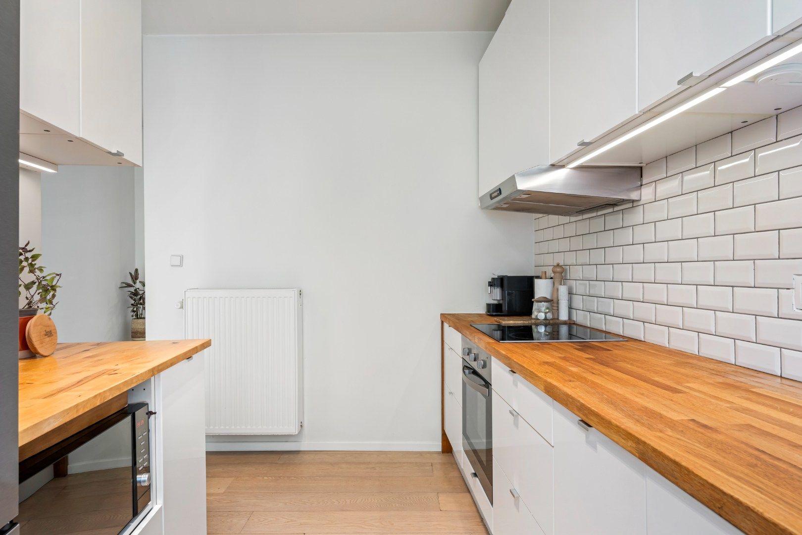 Instapklare, lichtrijke woning met 3 slaapkamers en zonnige tuin in Gent foto 13