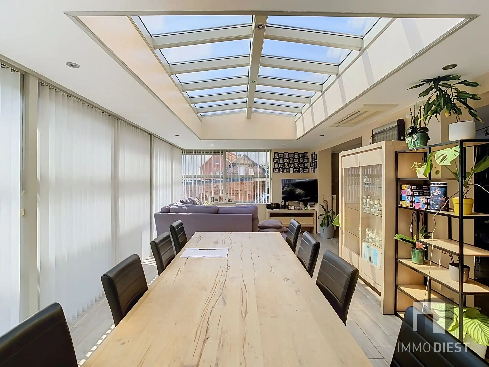 Unieke duurzame woning met 5 slaapkamers foto 8