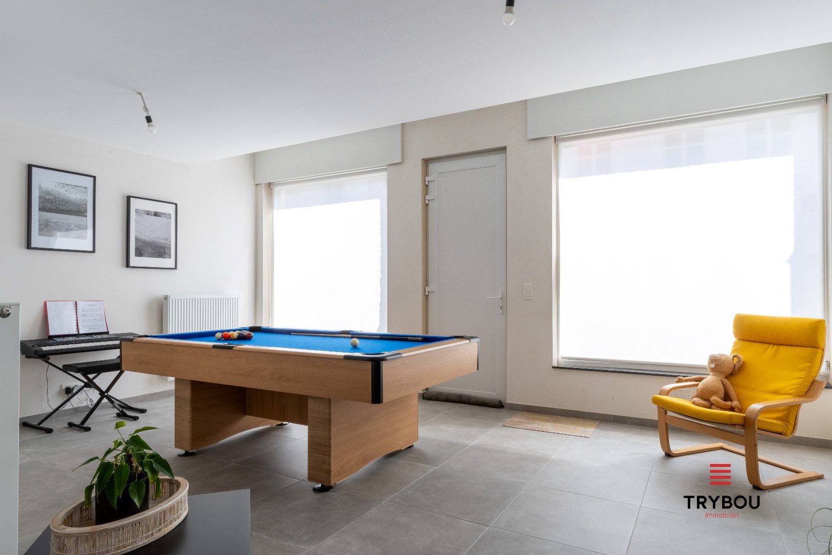 Uitstekend gelegen, ruime stadswoning met 4 slaapkamers foto 5