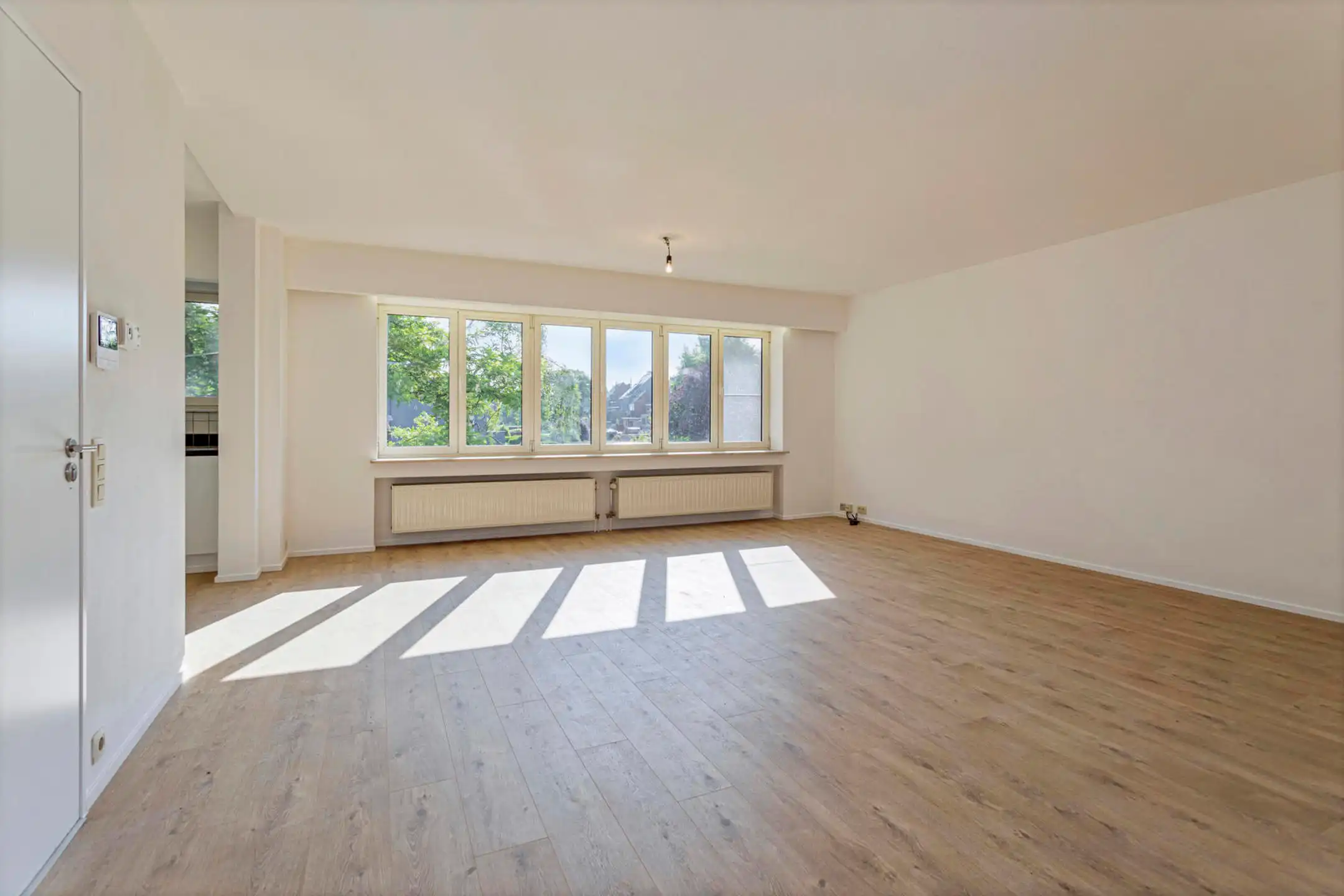 Recent gerenoveerd 2 slaapkamerappartement te Aarschot foto 2