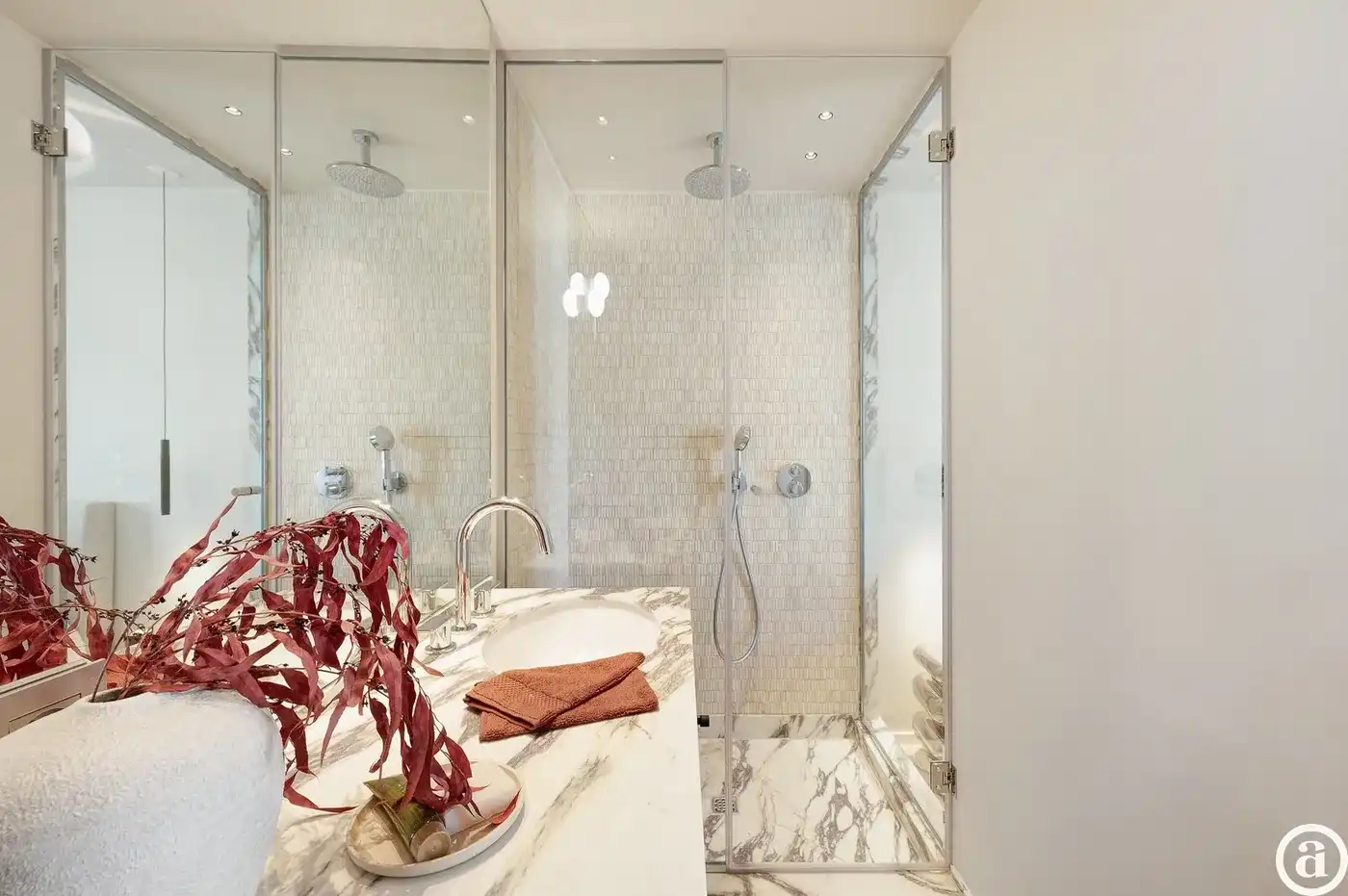 Mooi gerenoveerd appartement met open zicht over de villa's  foto 19