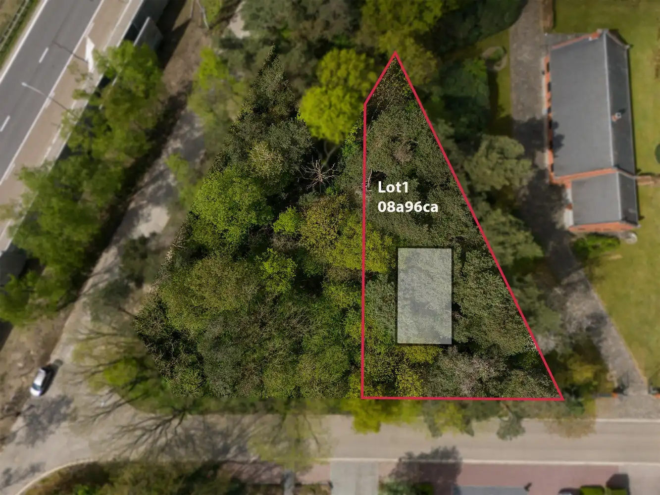 Mooie bouwgrond voor open bebouwing: LOT 1 foto {{pictureIndex}}