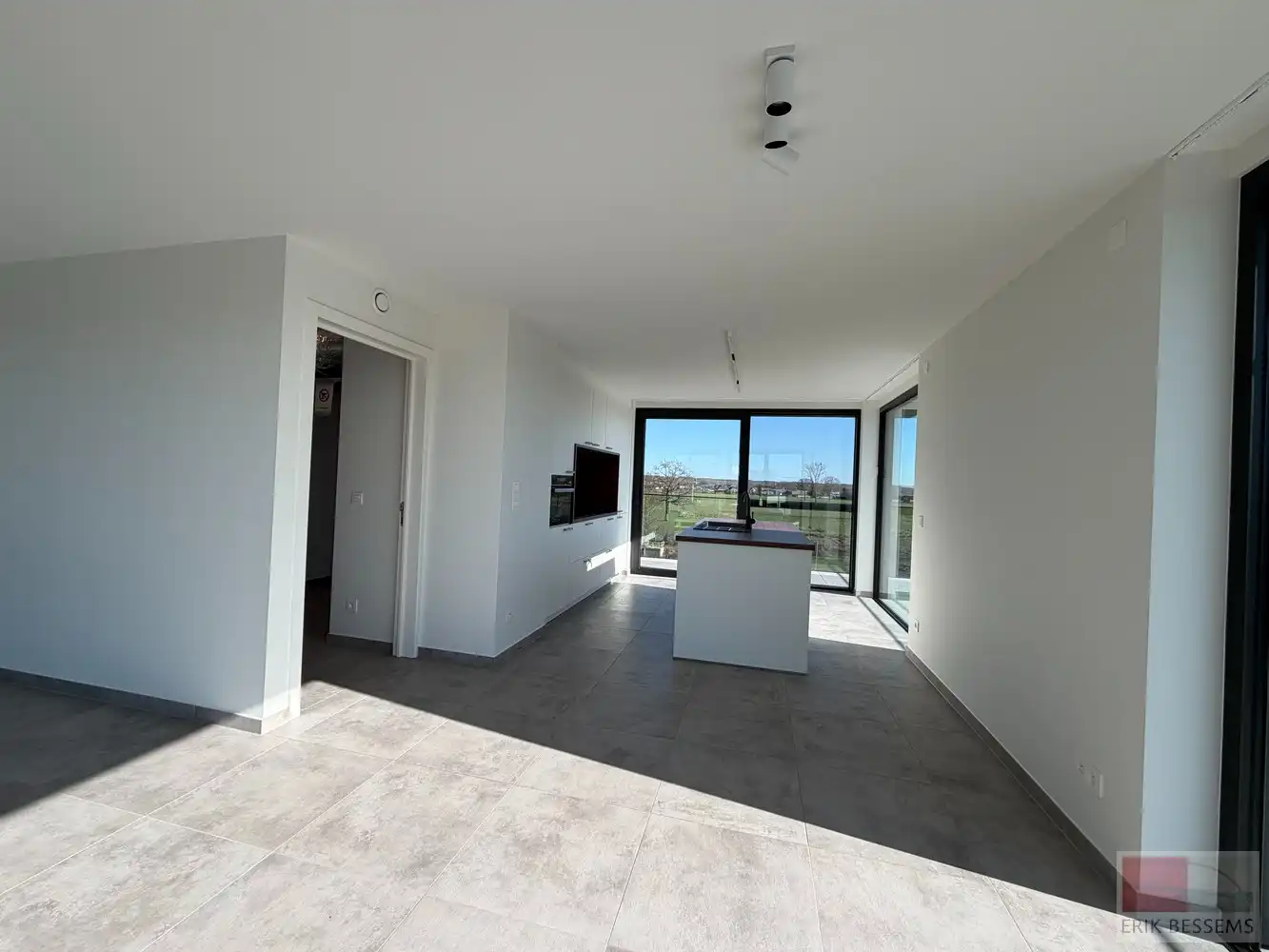 Modern nieuwbouwpenthouse van 140 m² met 2 slaapkamers, badkamer foto 9