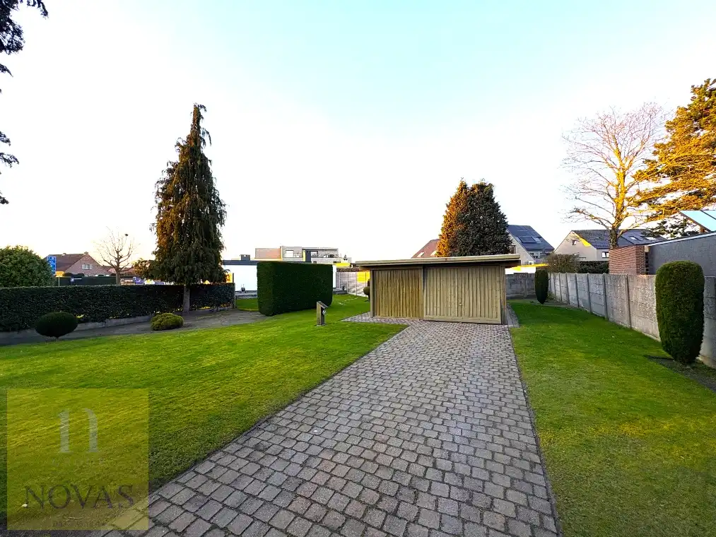 bouwgrond 5are64ca, pal aan het centrum in heel rustige straat foto 8