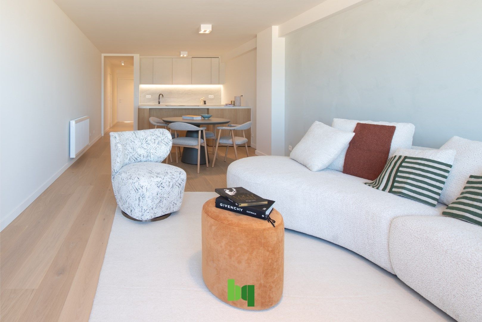Instapklaar appartement met frontaal zeezicht en luxueuze afwerking foto 5