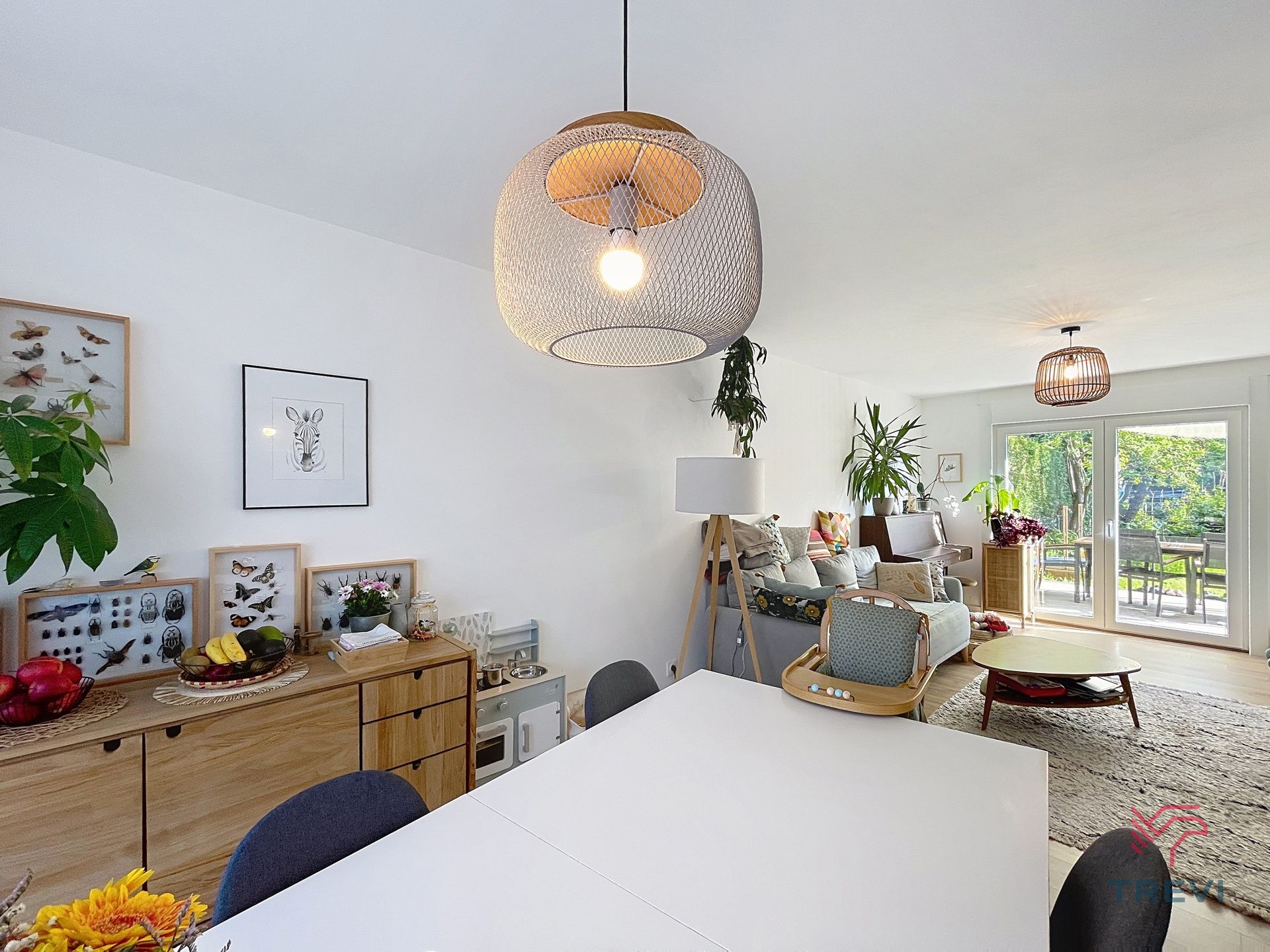 Aantrekkelijk huis met 3 slaapkamers en tuin  foto 12