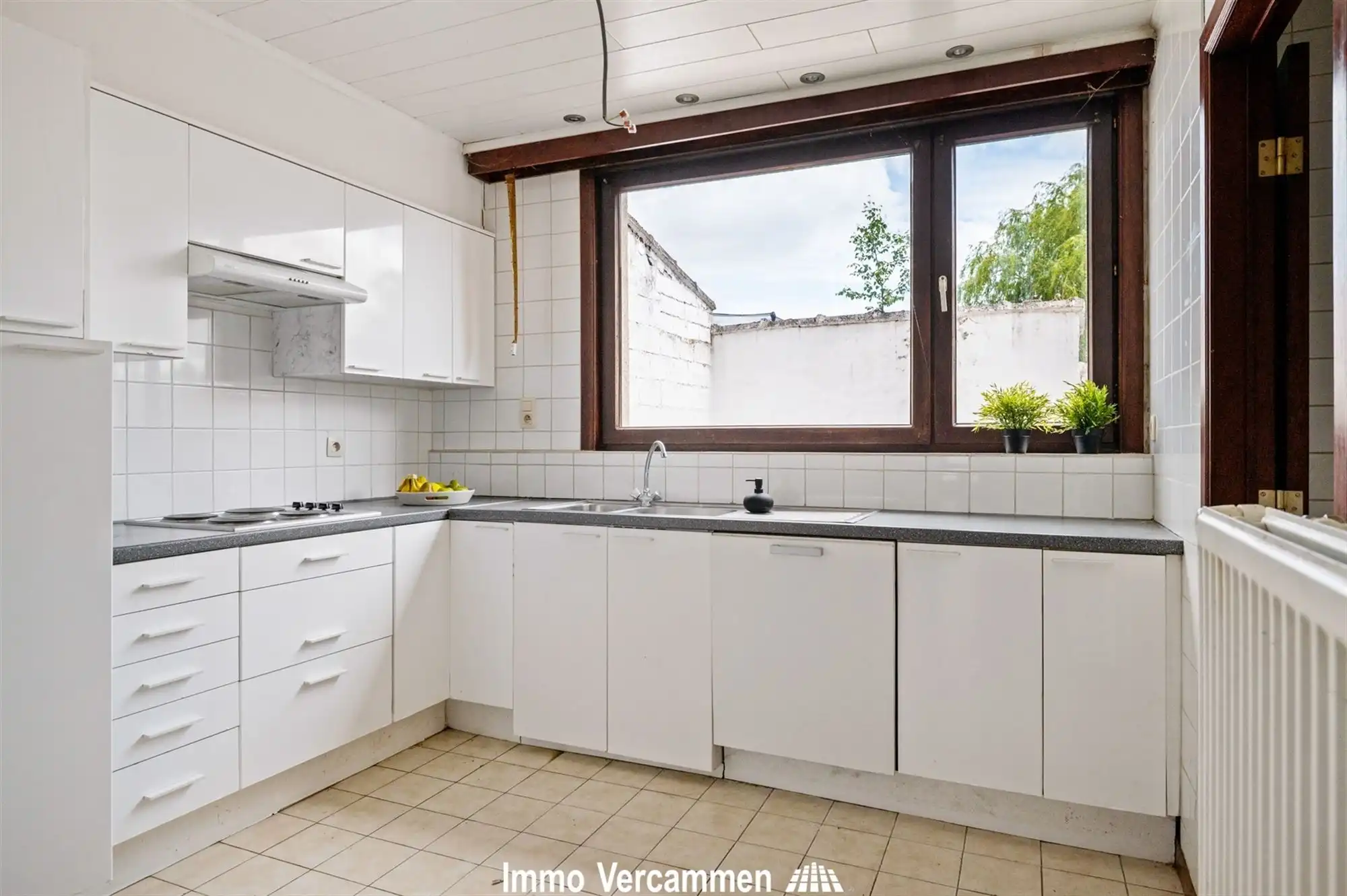 Te moderniseren woning met 3 slpks te Putte foto 4