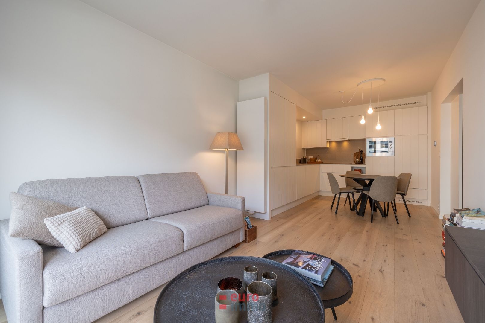 Uitermate knap gerenoveerd appartement in Nieuwpoort! foto 2