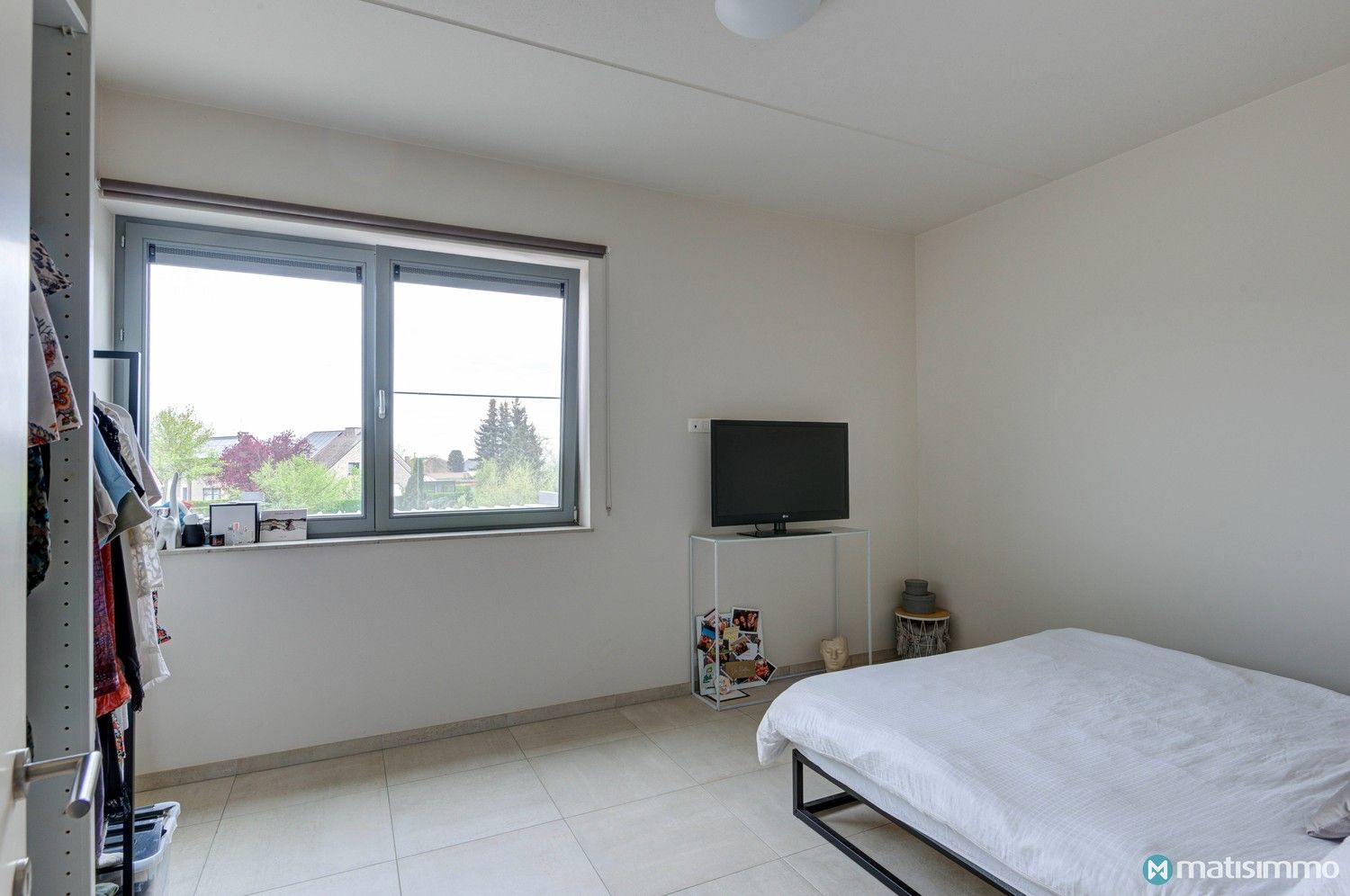 INSTAPKLAAR APPARTEMENT MET TWEE SLAAPKAMERS, 2 TERRASSEN EN PARKING TE BILZEN foto 14