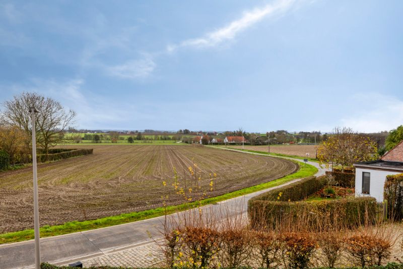 Charmante wonig met tuin en zicht foto 14