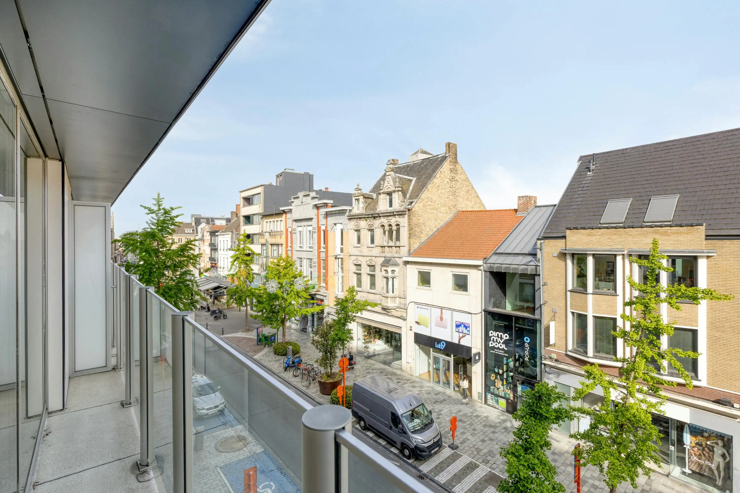 Appartement met 2 slaapkamers in centrum Roeselare te koop foto 5