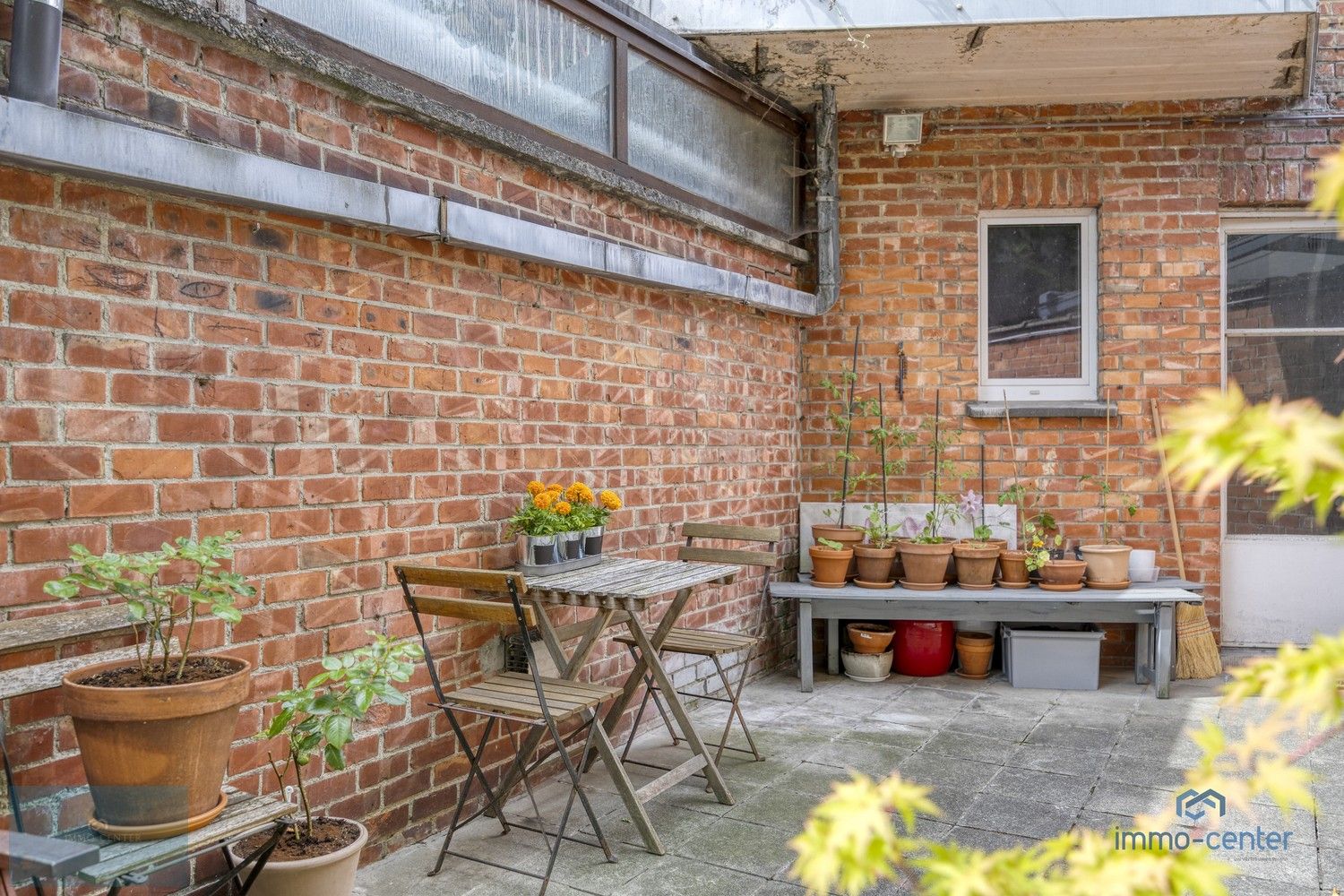 Instapklaar appartement met 1 slaapkamer, terras, extra ruimte, garage en zicht op het park – op toplocatie in Hasselt foto 24