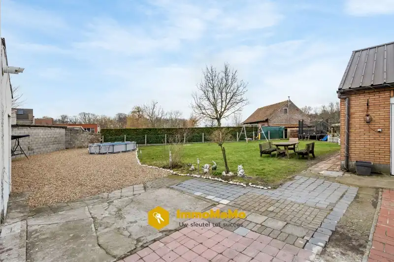 HUIS TE KOOP MET GROTE TUIN IN CENTRUM SINT-KRUIS-WINKEL foto 25
