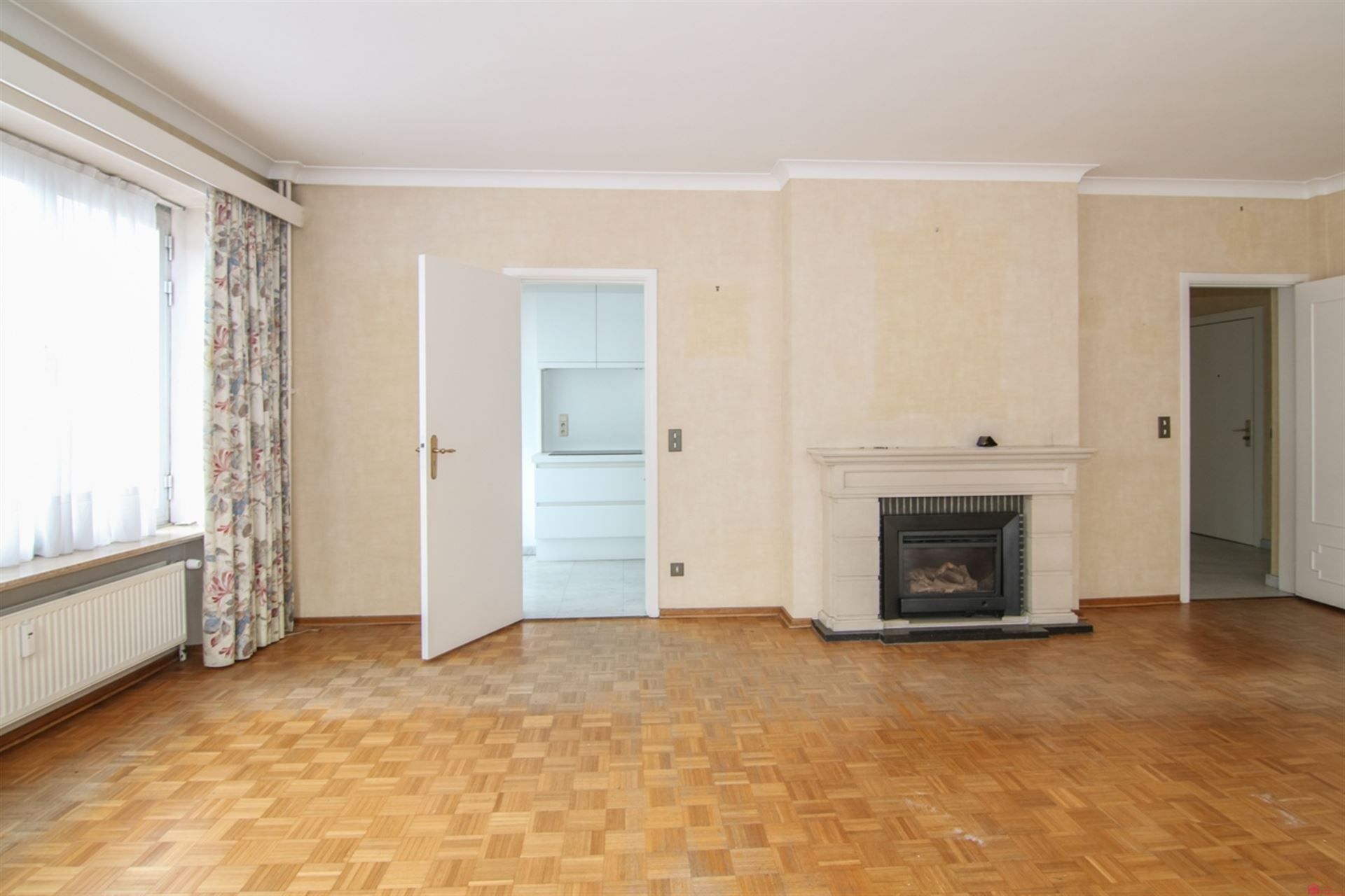 Lichtrijk hoekappartement foto 6