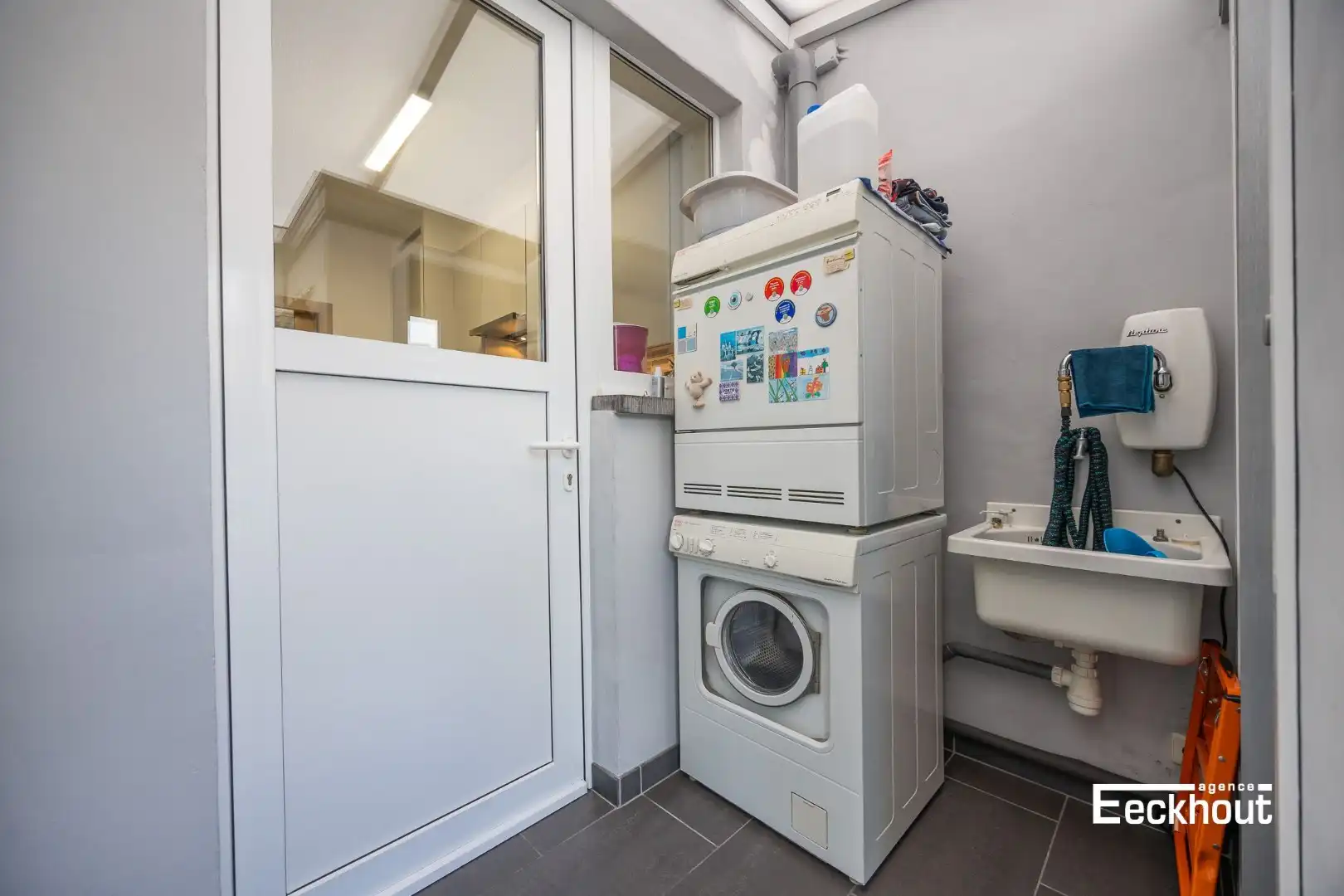 Instapklare woning met zonnige tuin op zeer gunstige ligging! foto 22