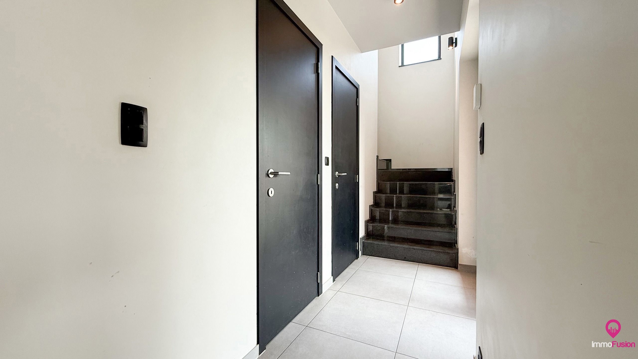 Moderne instapklare woning met 3 slaapkamers en tuin! foto 11
