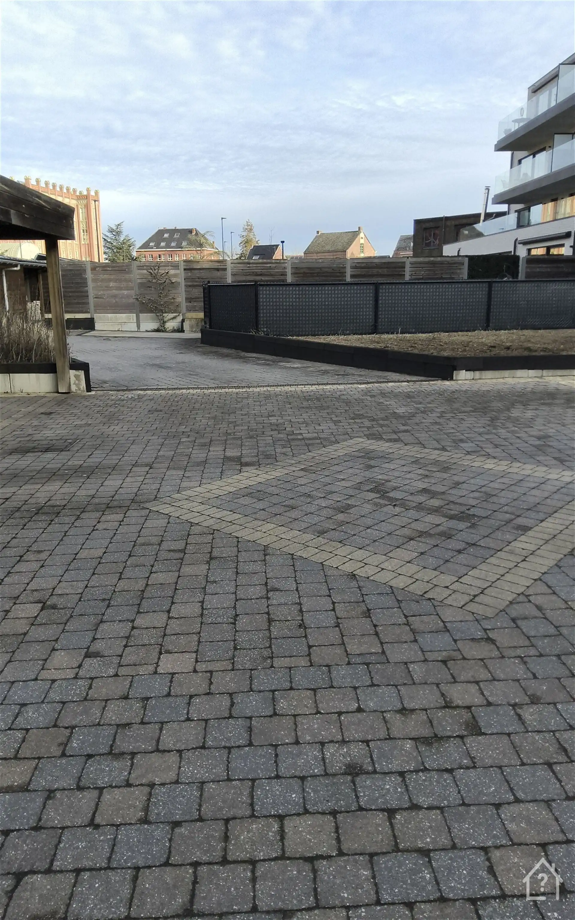 Ondergrondse autostaanplaats met aansluitende berging foto 8