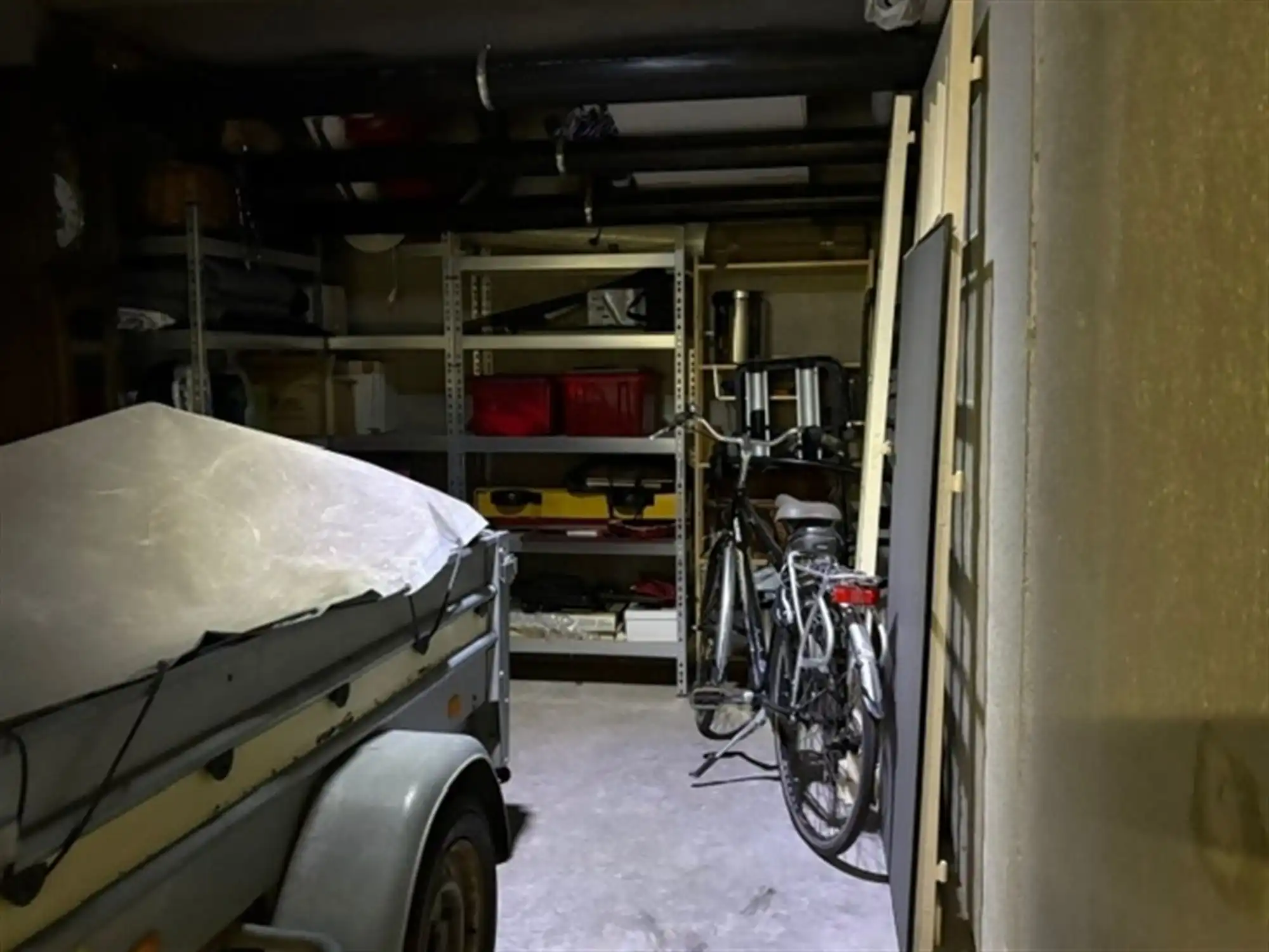 Zeer ruime ondergrondse garagebox te koop – Parklaan, Bredene foto 9
