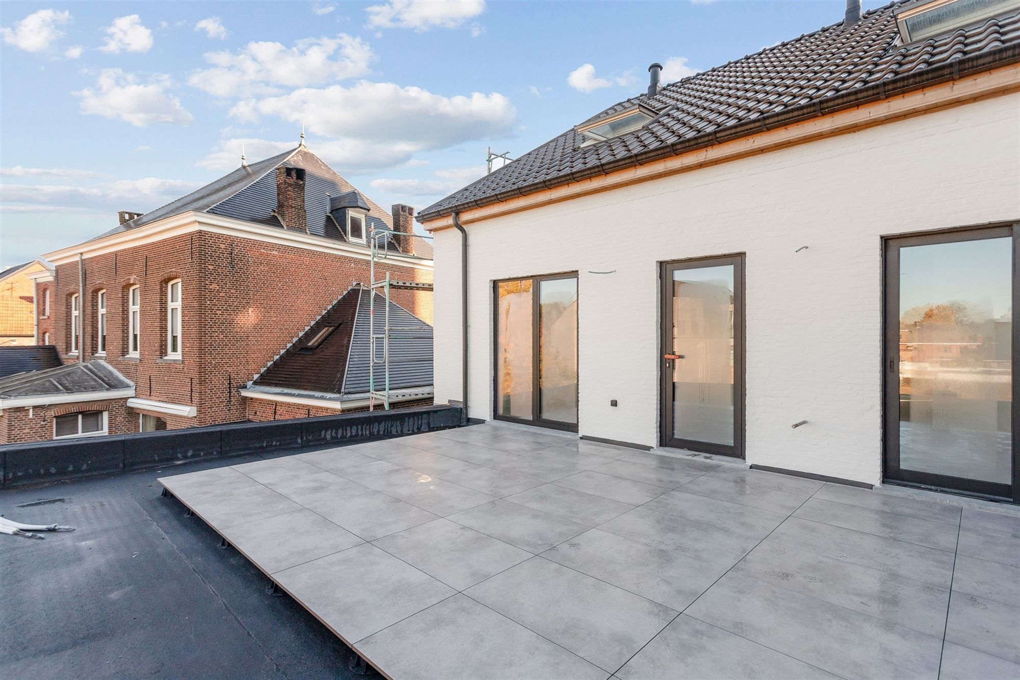 NIEUWBOUW DUPLEX APPARTEMENT (140M²) MET 3 SLAAPKAMERS EN RUIM TERRAS TE BALEN.  VERKOOP ONDER REGISTRATIE! foto 2