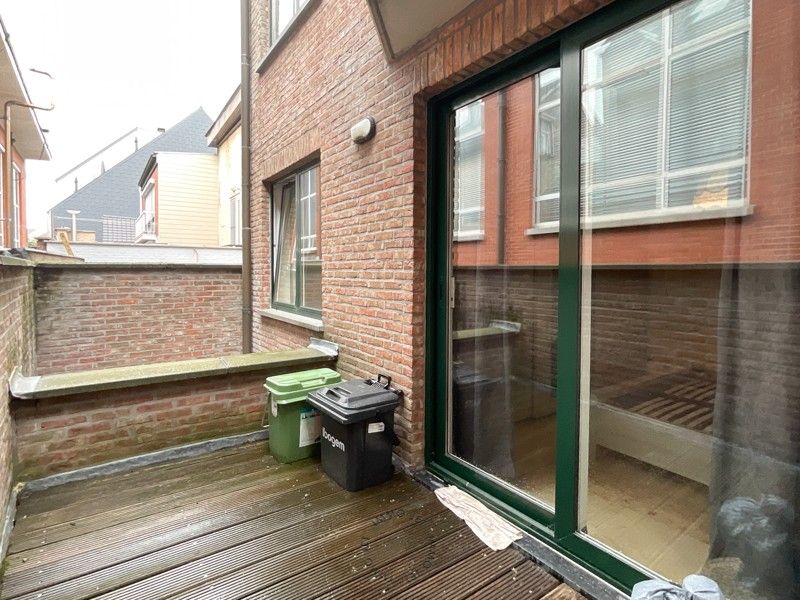 Appartement met twee slaapkamers en terras in hartje Beveren foto 12
